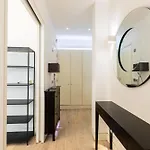 Clarges- Hsk Luxury Apartments