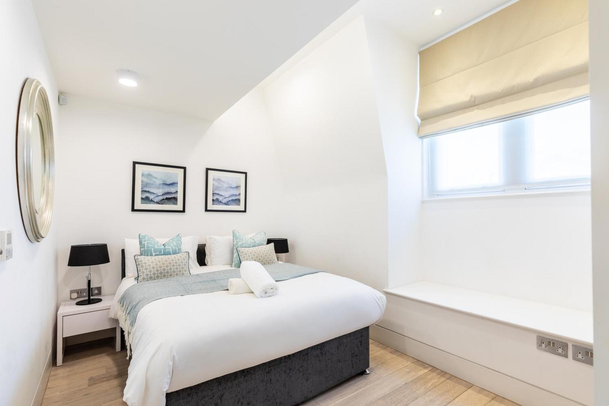 Clarges- Hsk Luxury Apartment London
