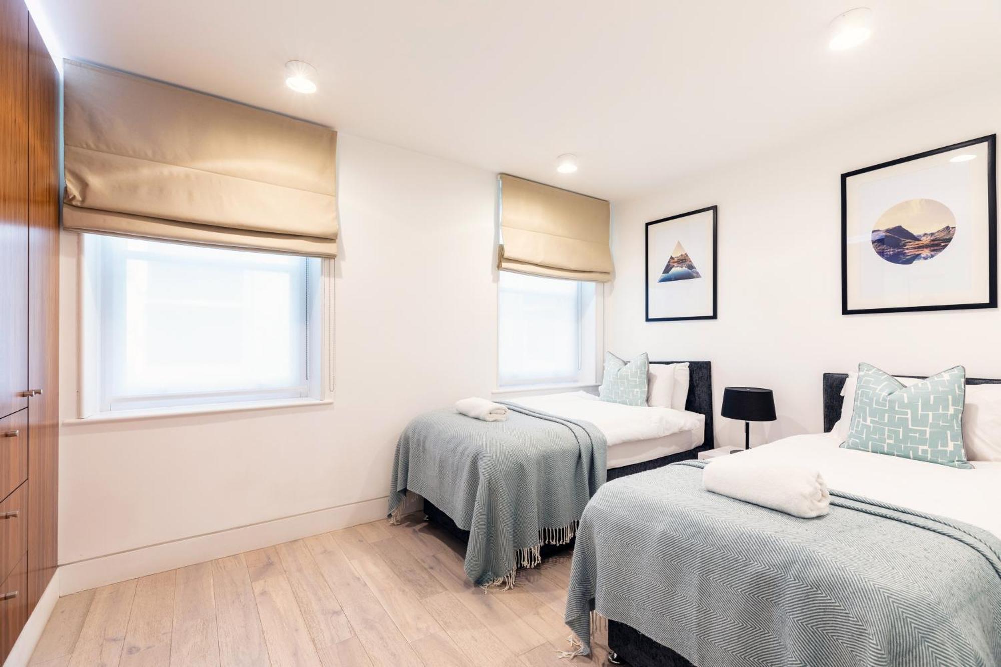 Clarges- Hsk Luxury * London