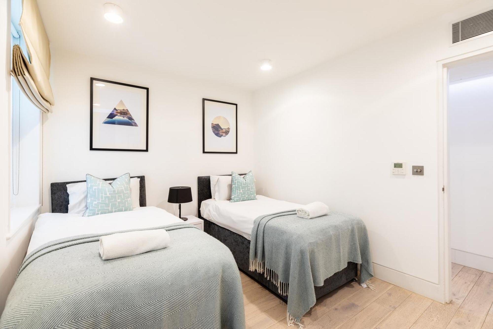 Clarges- Hsk Luxury Apartment